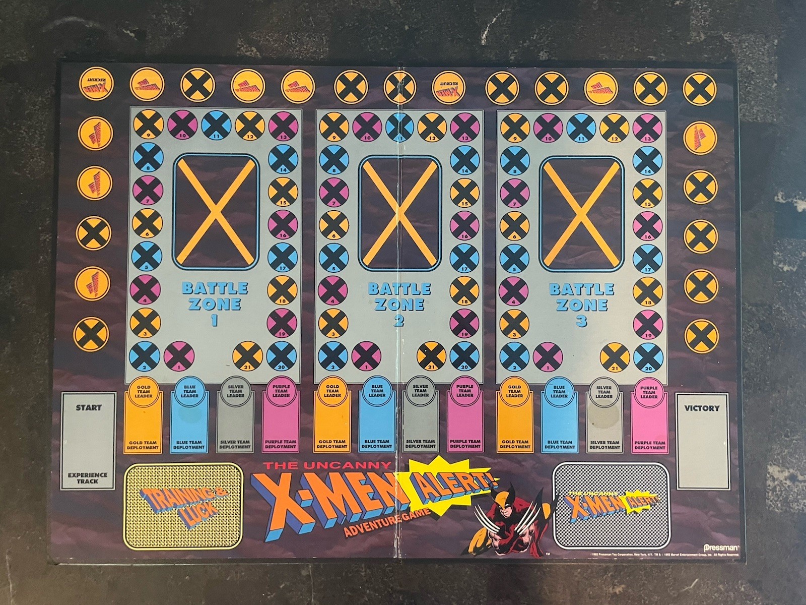 Marvel Comics The Uncanny X-Men Alert Adventure Board Game Pressman Vintage 1992
