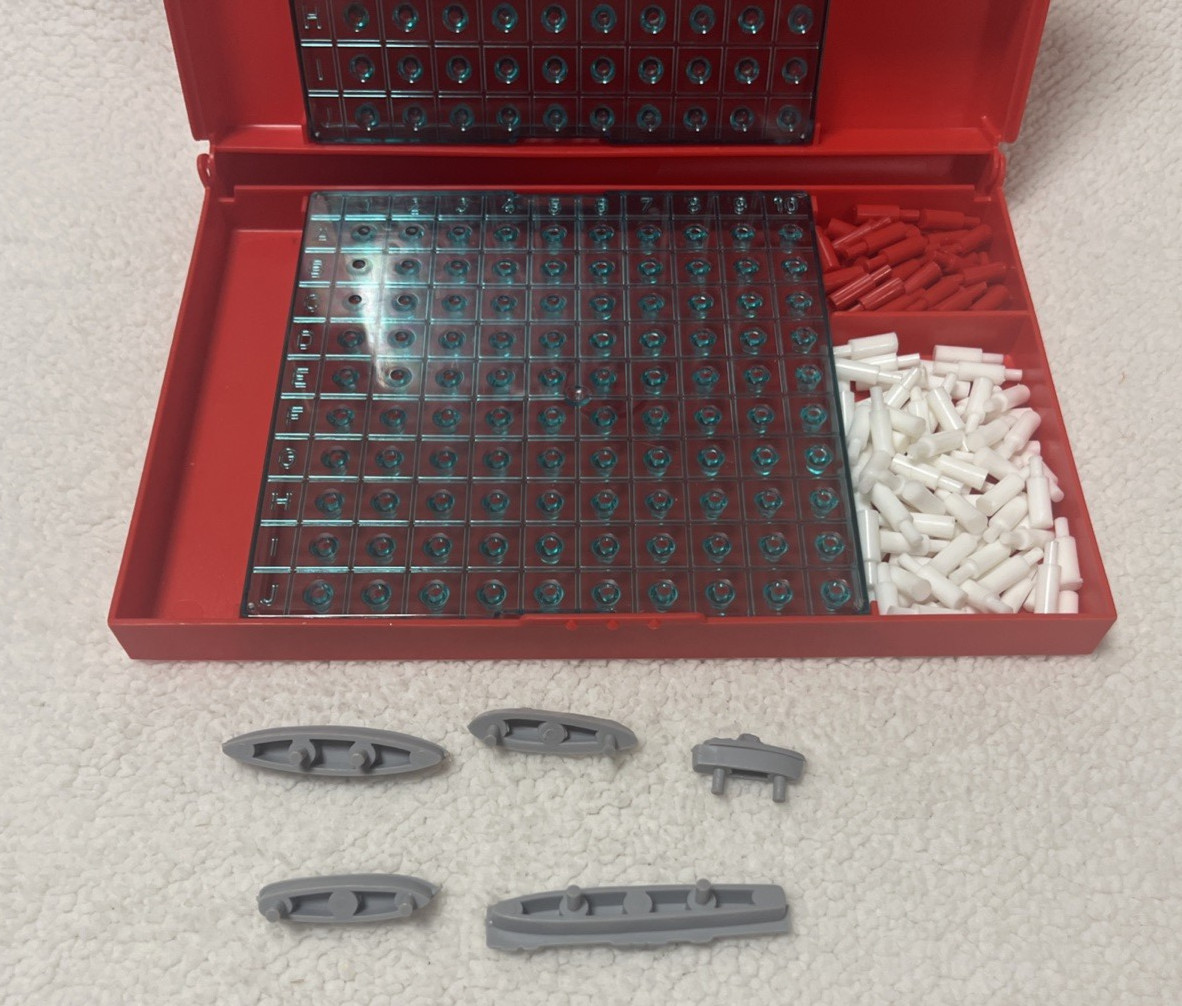 Vintage 1967 Battleship Board Game Milton Bradley 100% COMPLETE