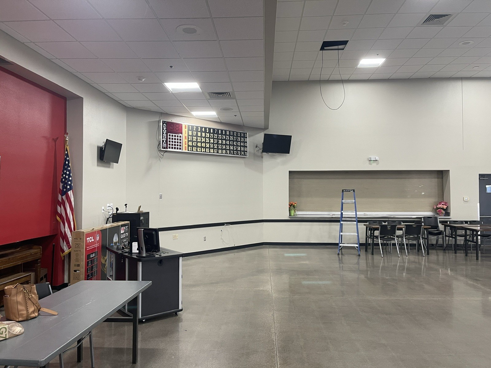 Automatic 8′ Flashboards 7000 Console