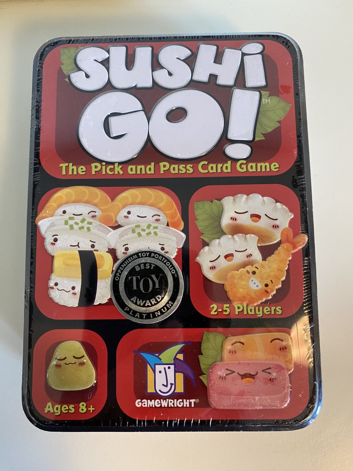 Sushi Go! The Pick and Pass Card Game NEW Sealed Best Toy Award Winner