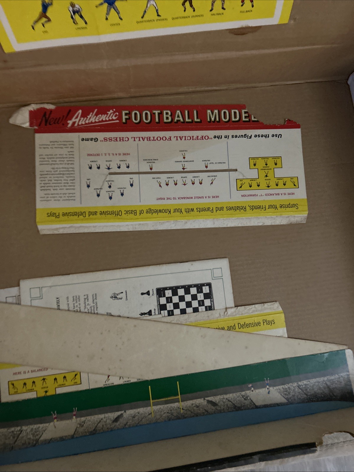 Vintage 1967 Diversified Creations Official Football Chess Set. COMPLETE