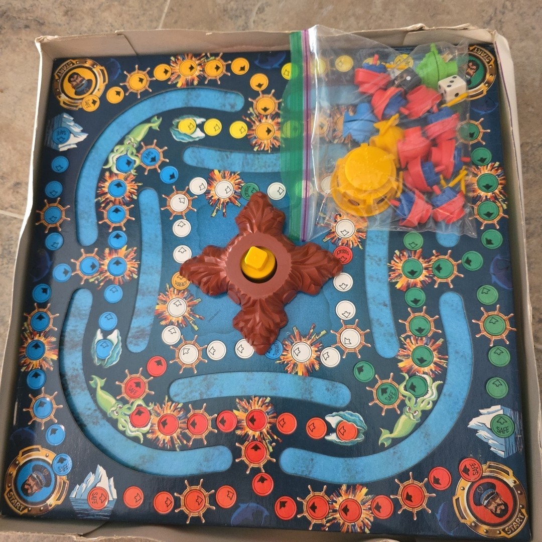 Walt Disney 20,000 Leagues Under The Sea VTG Board Game Complete Lakeside 1975