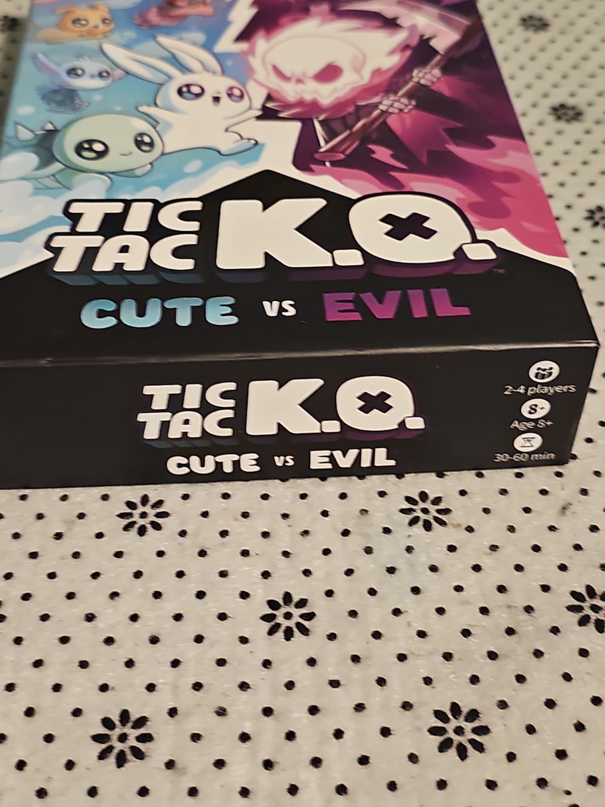 New Tic Tac KO Cute vs Evil Card Game 8+ K.O. 2-4 Players Unstable Used