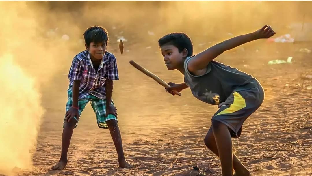 Wooden Gilli Danda The Stick and Peg Game for Kids & Family 5 Years & up