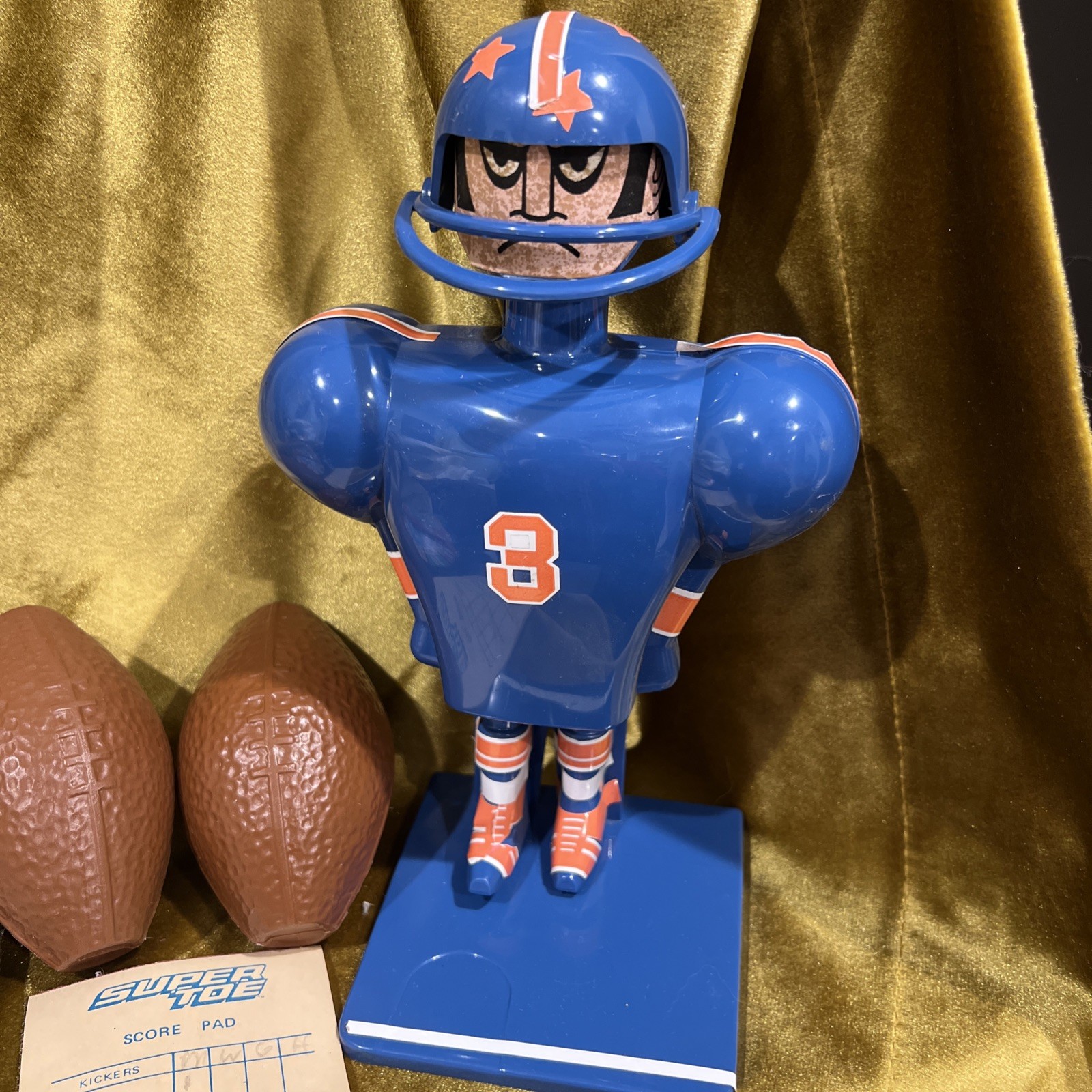 1975 Schaper SUPER TOE “Super Jock” Football Field Goal Kicking Game Pieces