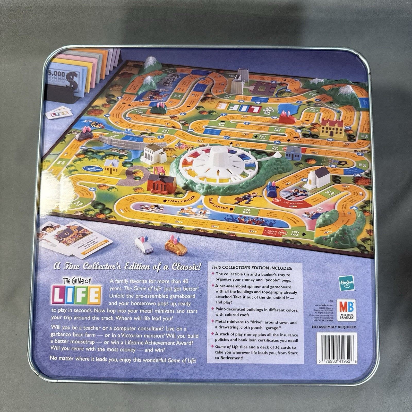The Game of Life Collector’s Edition Tin. 100% COMPLETE MB Great Condition.