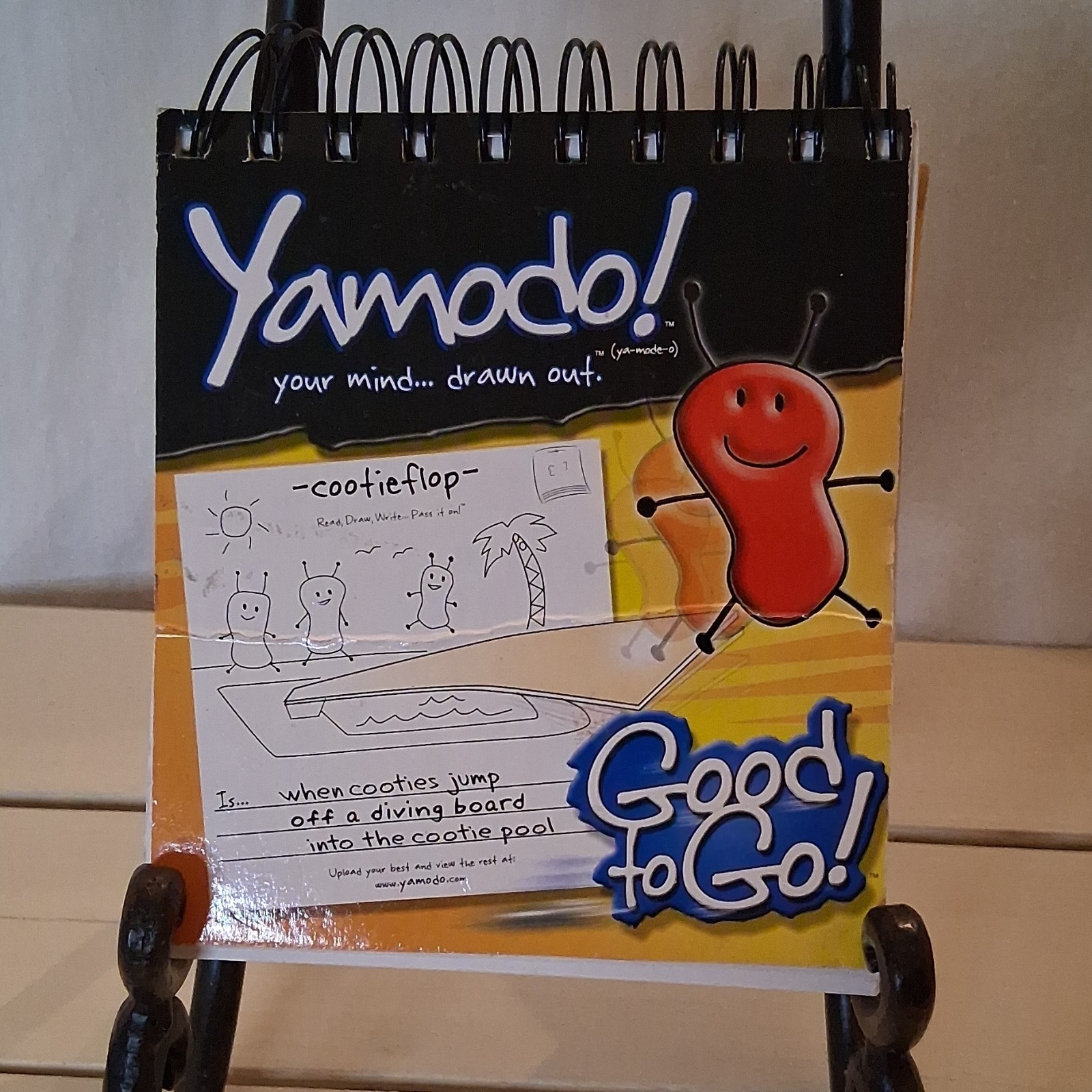 Yamodo Good to Go Travel Drawing Game Read Draw Write Pass It On 2 Players