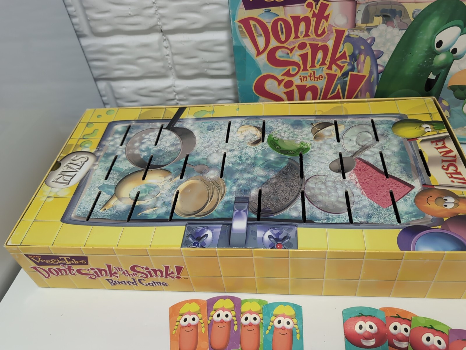 Vtg 1999 “Don’t Sink in the Sink!” VeggieTales Board Game COMPLETE Rare