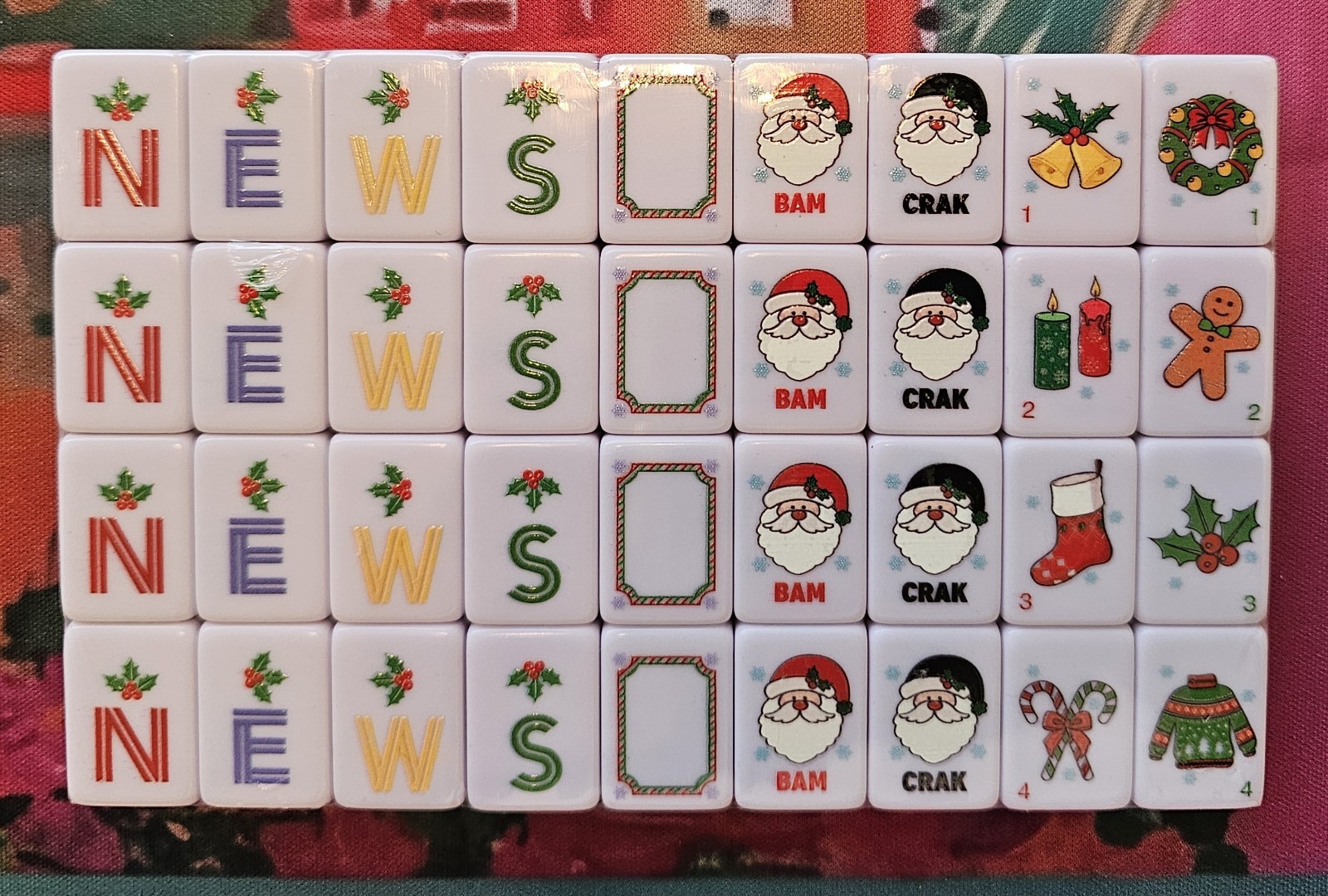 Mahjong Christmas Holiday Travel Set NEW with Racks and Bag