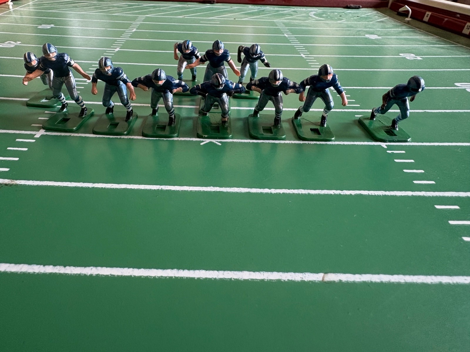Vintage Tudor Electric Football – Complete Dallas Cowboys Team – Excellent