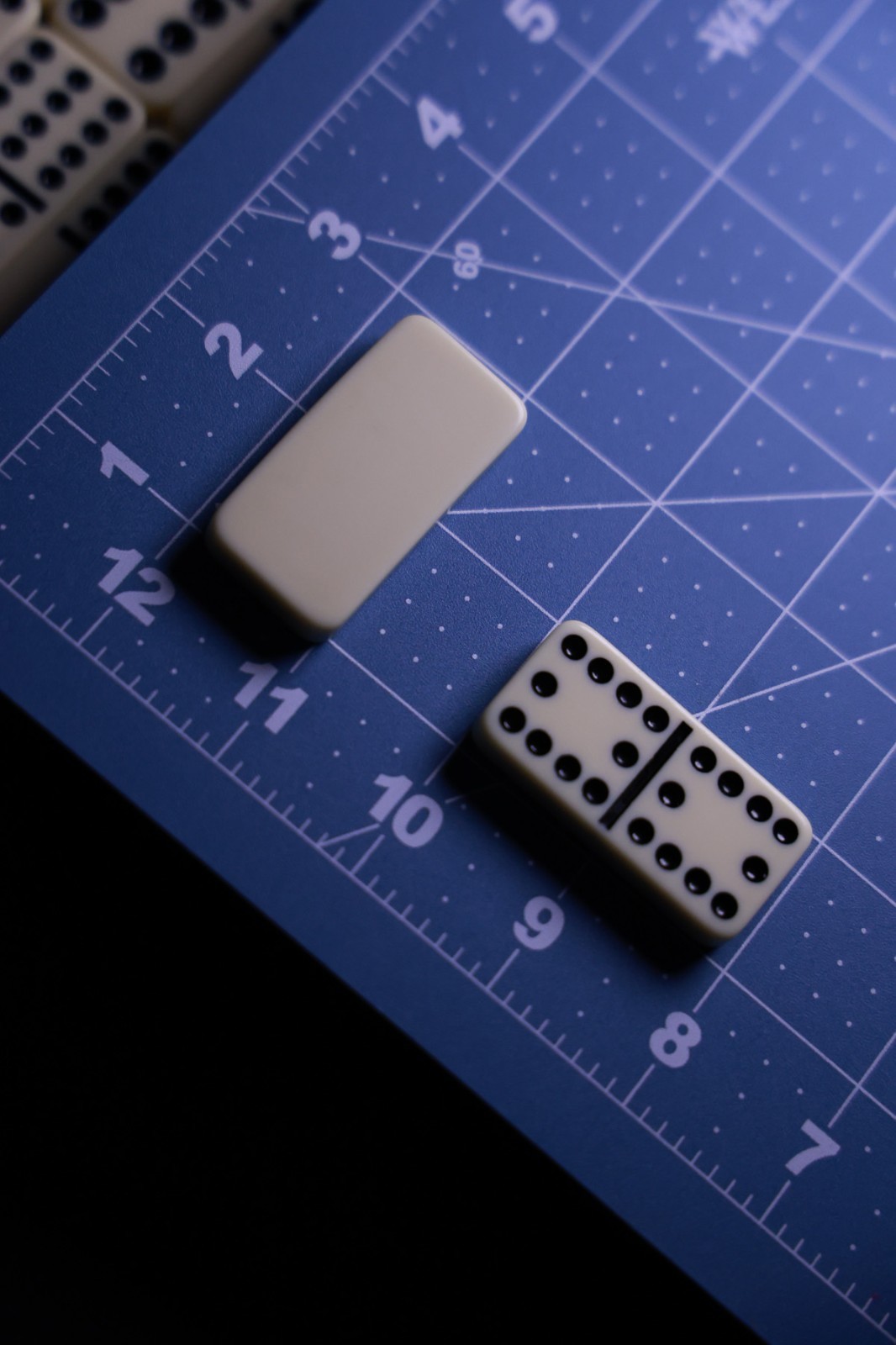 Set Of 91 Marbleized Dominoes Double Twelve Dot Vinyl Carrying Case