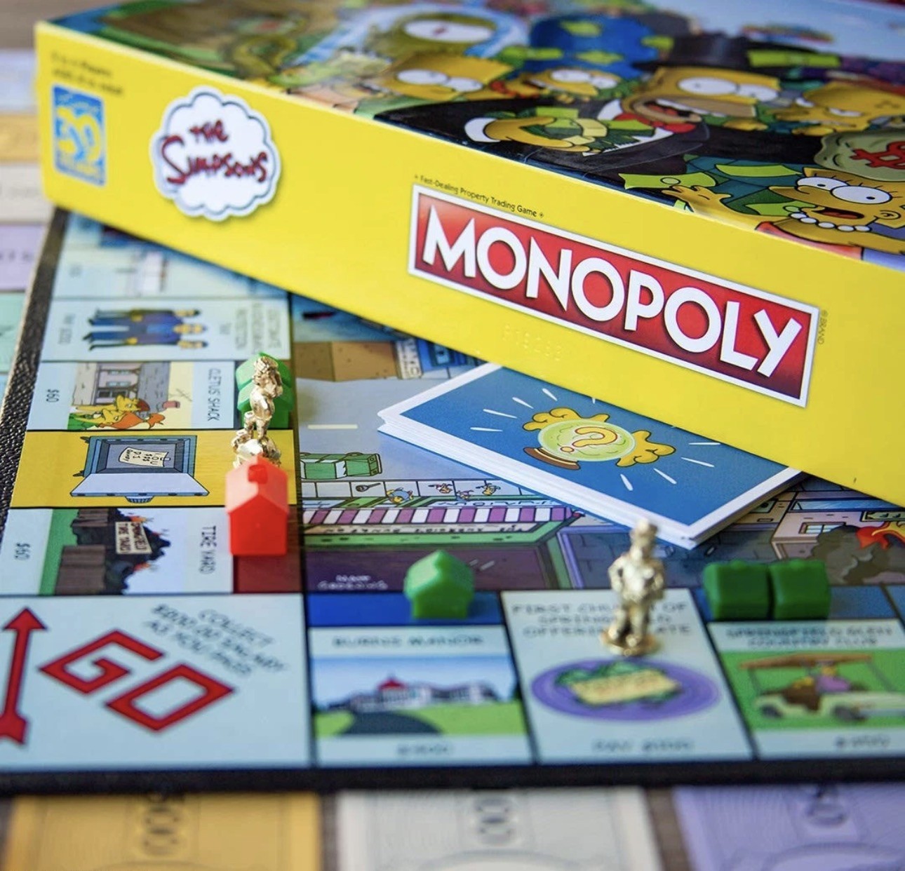 The Simpsons Monopoly Board Game 30th Anniversary Edition for 2 to 6 Players
