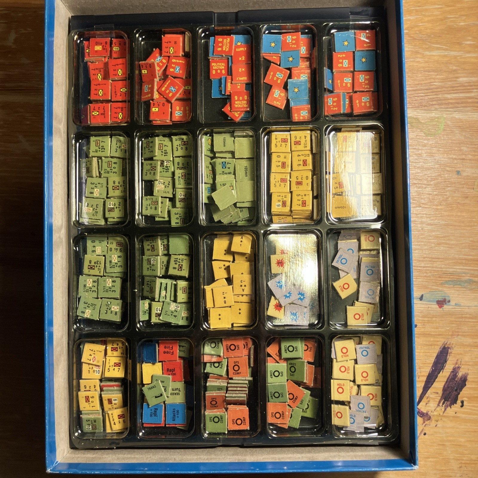 Nick Carp: Vietnam 1965-1975 War Game – 1984 Victory Games Inc. Used