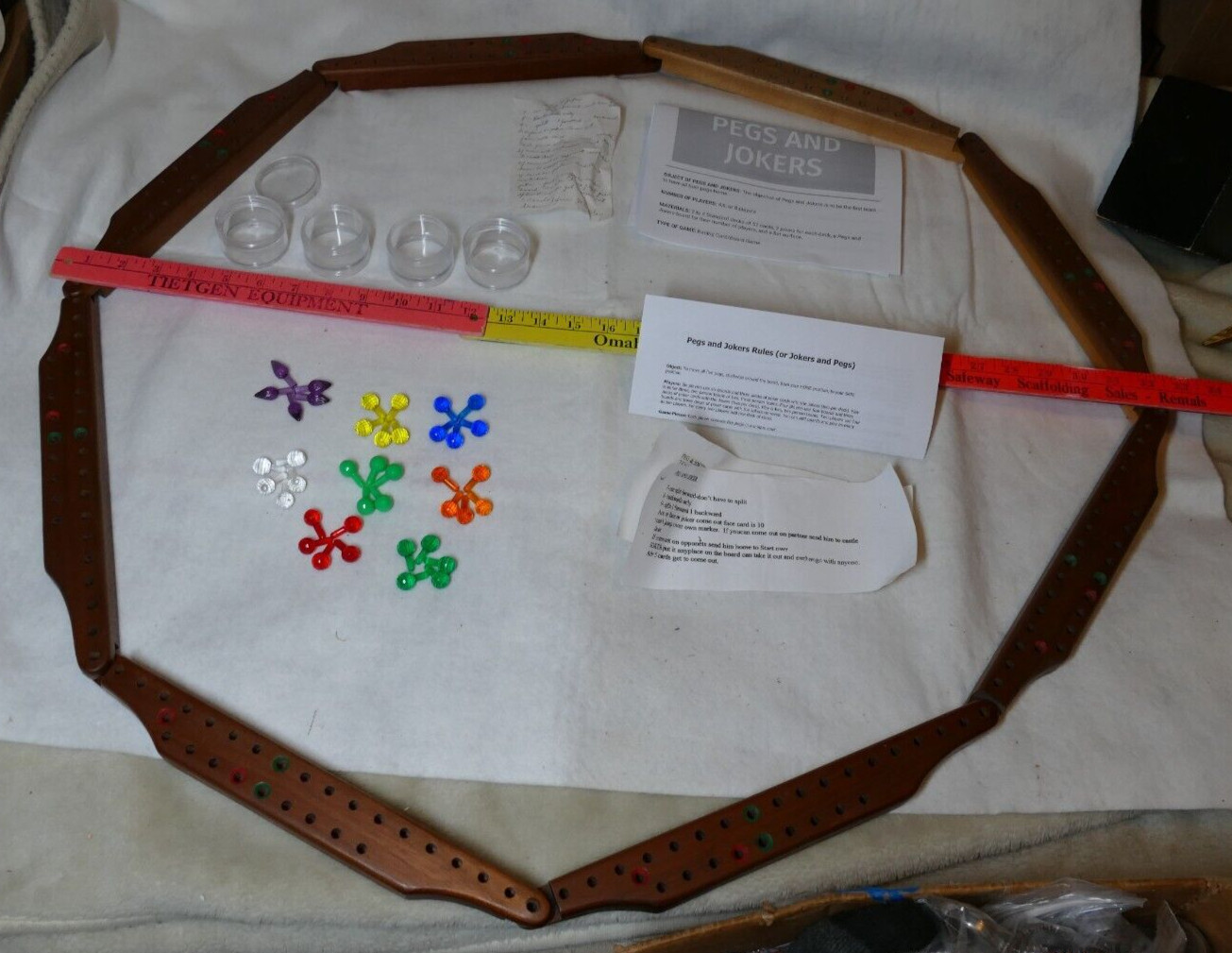 PEGS & JOKERS SOLID WALNUT Social Security Board game 8 Player Unicorn Cards and