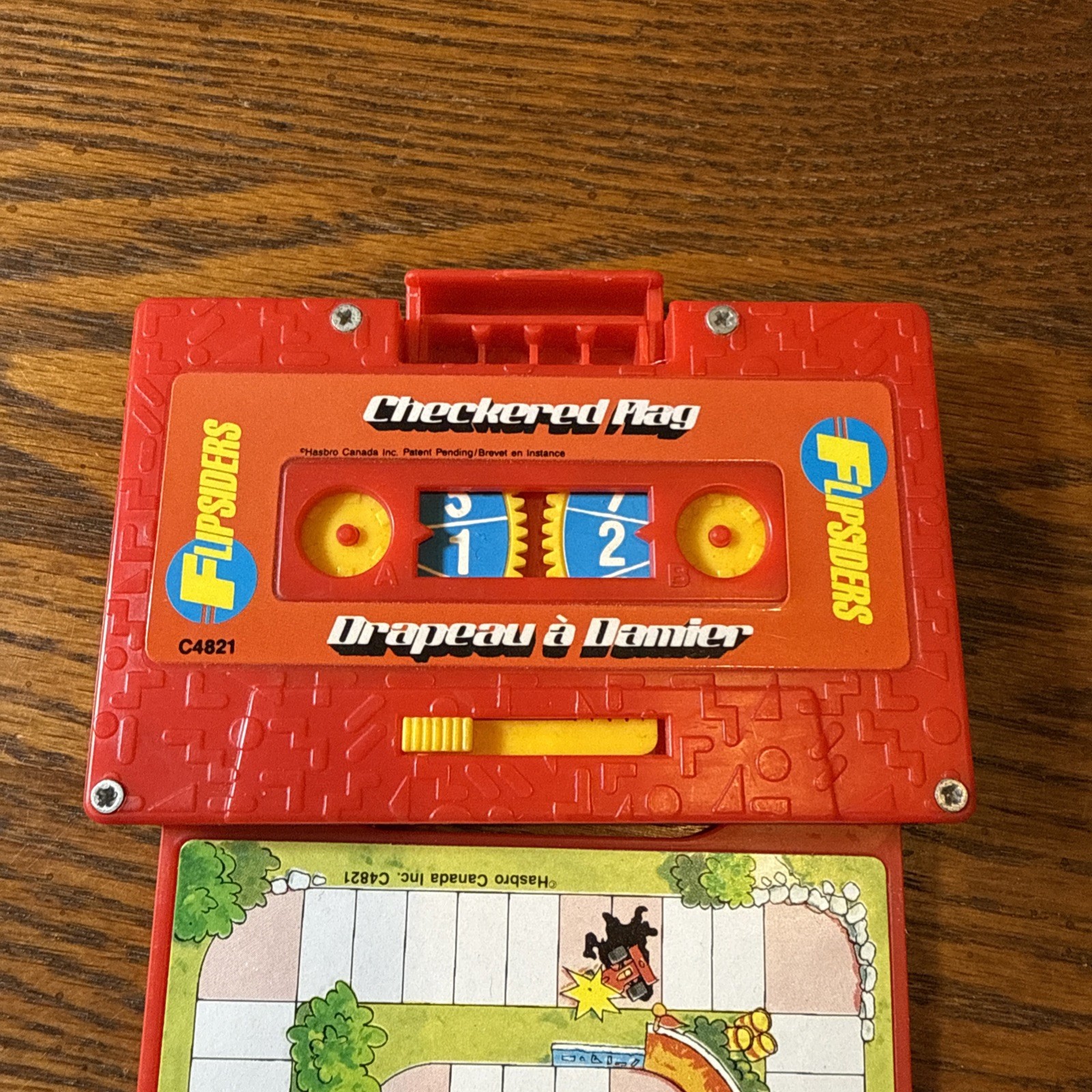 Flipsiders Checkered Flag 1987 Milton Bradley Cassette Travel Game – Complete