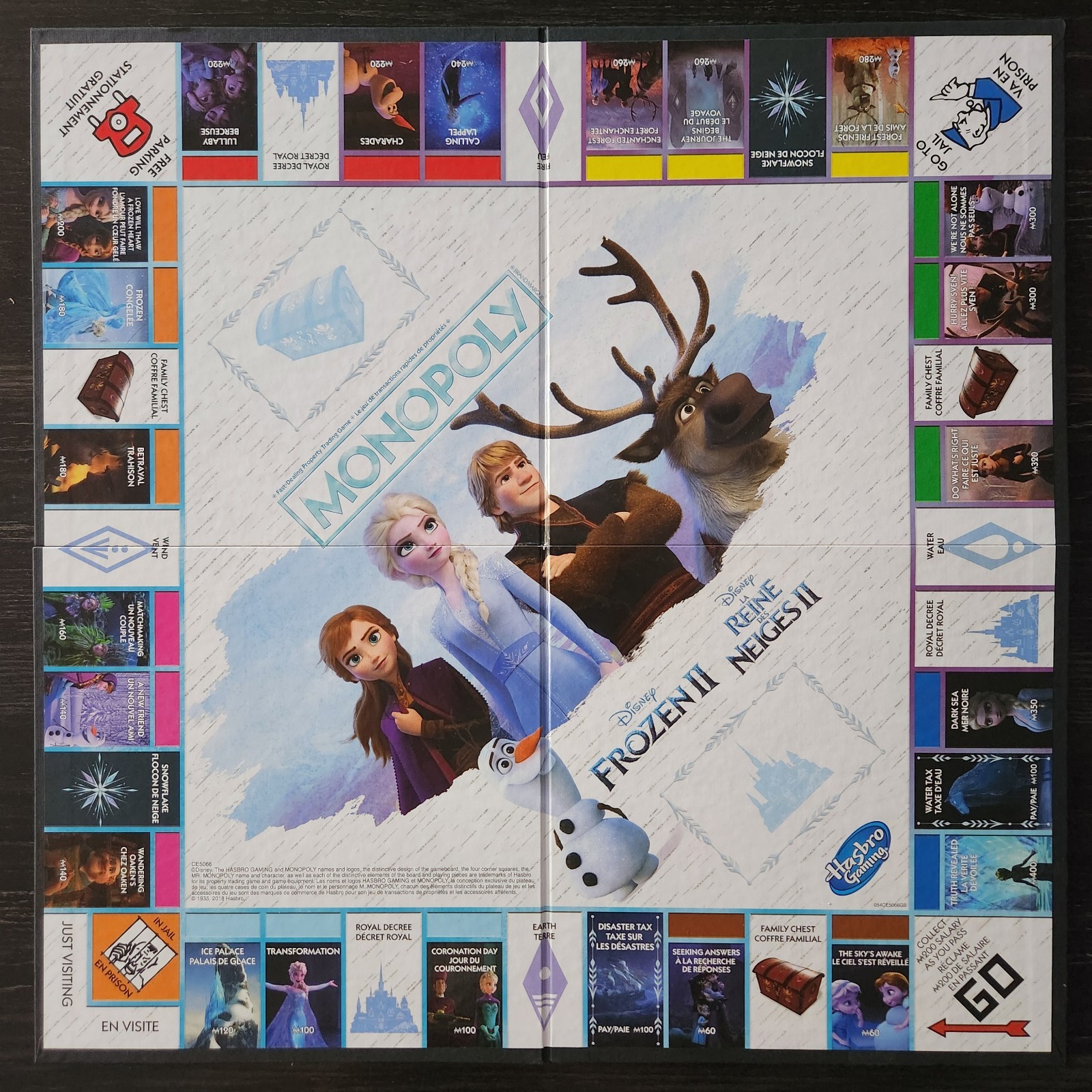 Monopoly Disney Frozen Board Game Bilingual Edition with Elsa Olaf Anna Kristoff