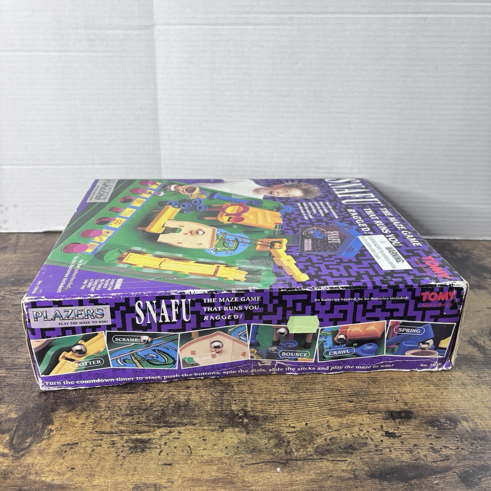VINTAGE Snafu COMPLETE Tomy Screwball Scramble Run Yourself Ragged Marble Maze