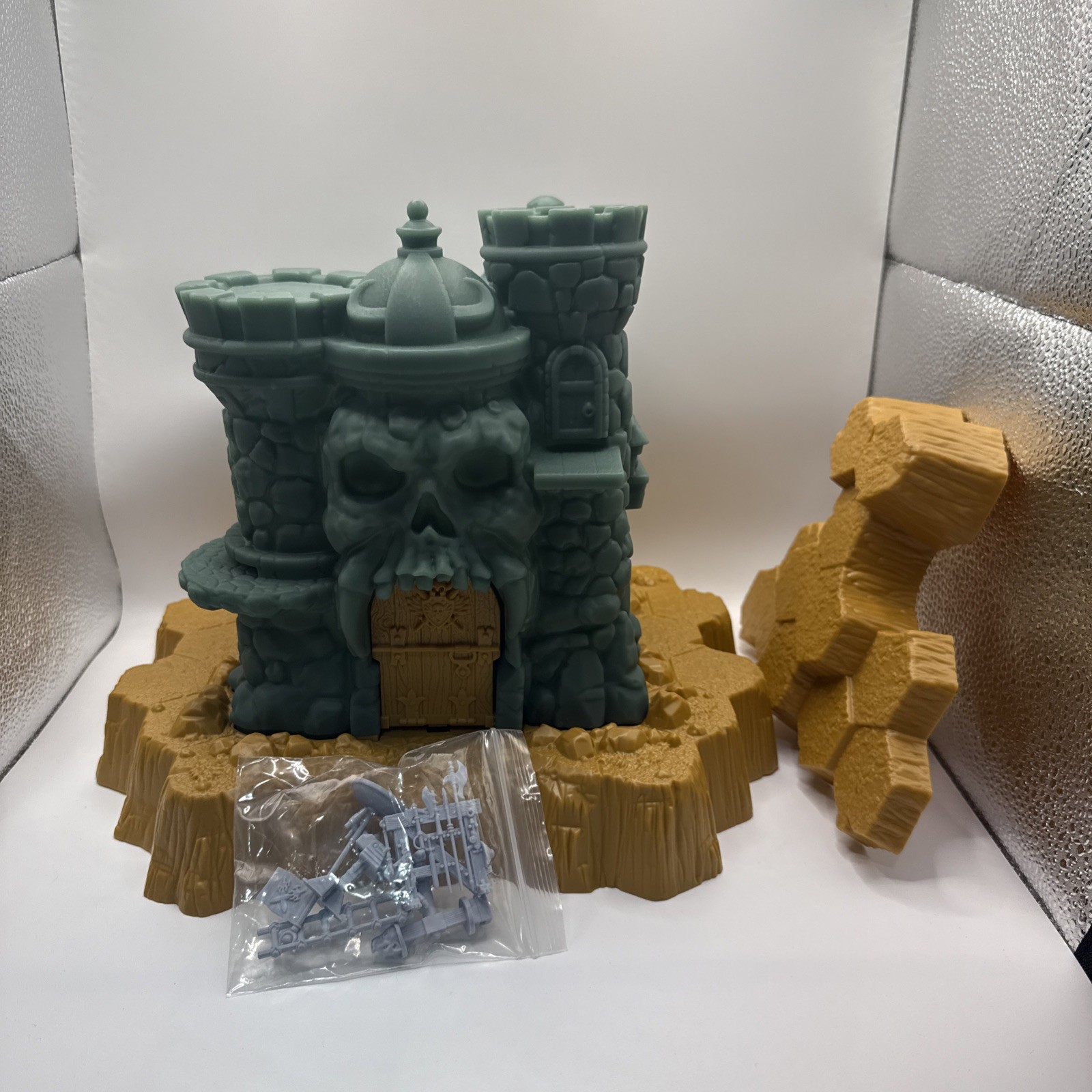 CMON Miniatures & Ga Plastic Castle Grayskull Pack (Kickstarter Exclus VG+/NM