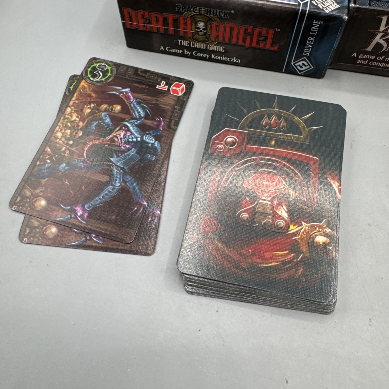 Space Hulk: Death Angel -The Card Game Man vs Alien in the Grim Dark Future