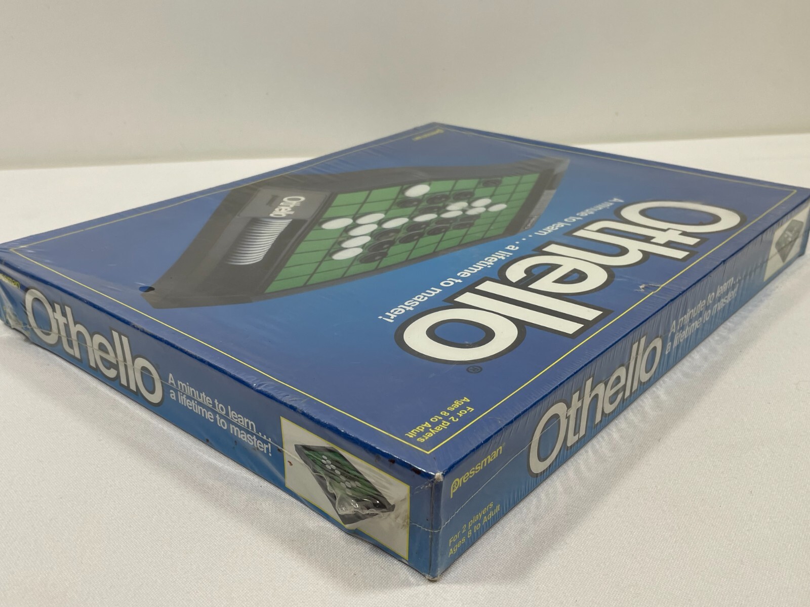 Vintage 1998 Othello Board Game by Pressman New Sealed