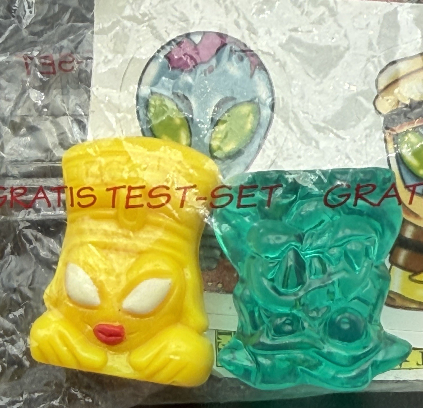 Crazy Bones Aliens European Sample Packs Lot Of 5 Painted and Unpainted