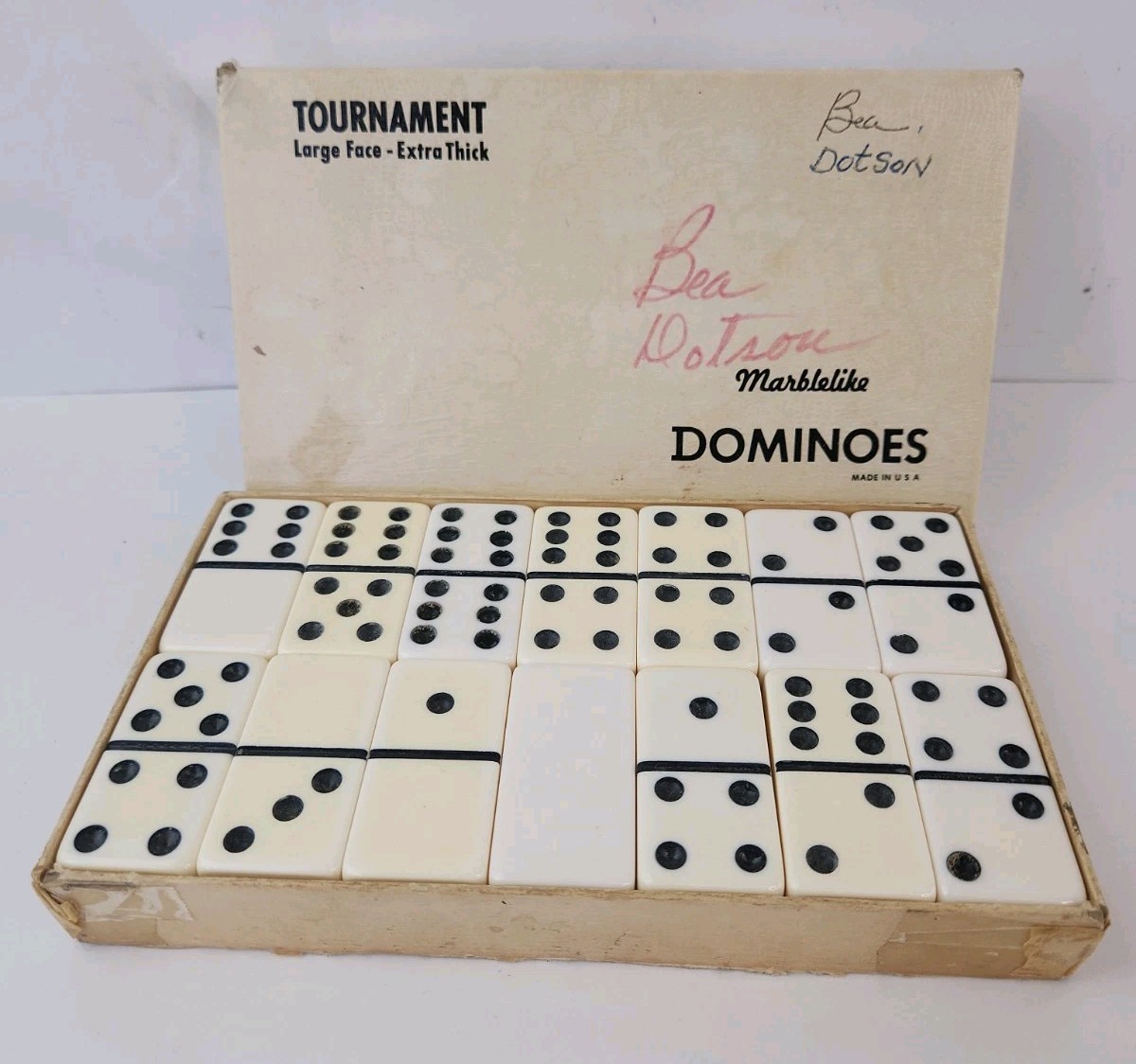 Puremco Tournament Marblelike Dominoes #1632 Large Face Extra Thick Made in USA