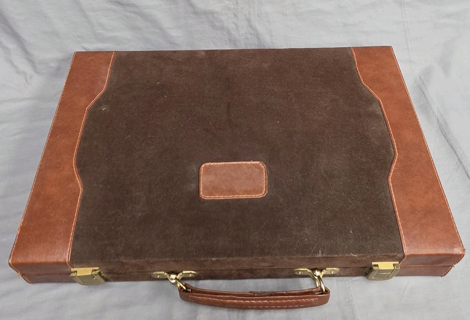 Vintage Backgammon Game Set Velvety Brown Briefcase Type TAIWAN Complete