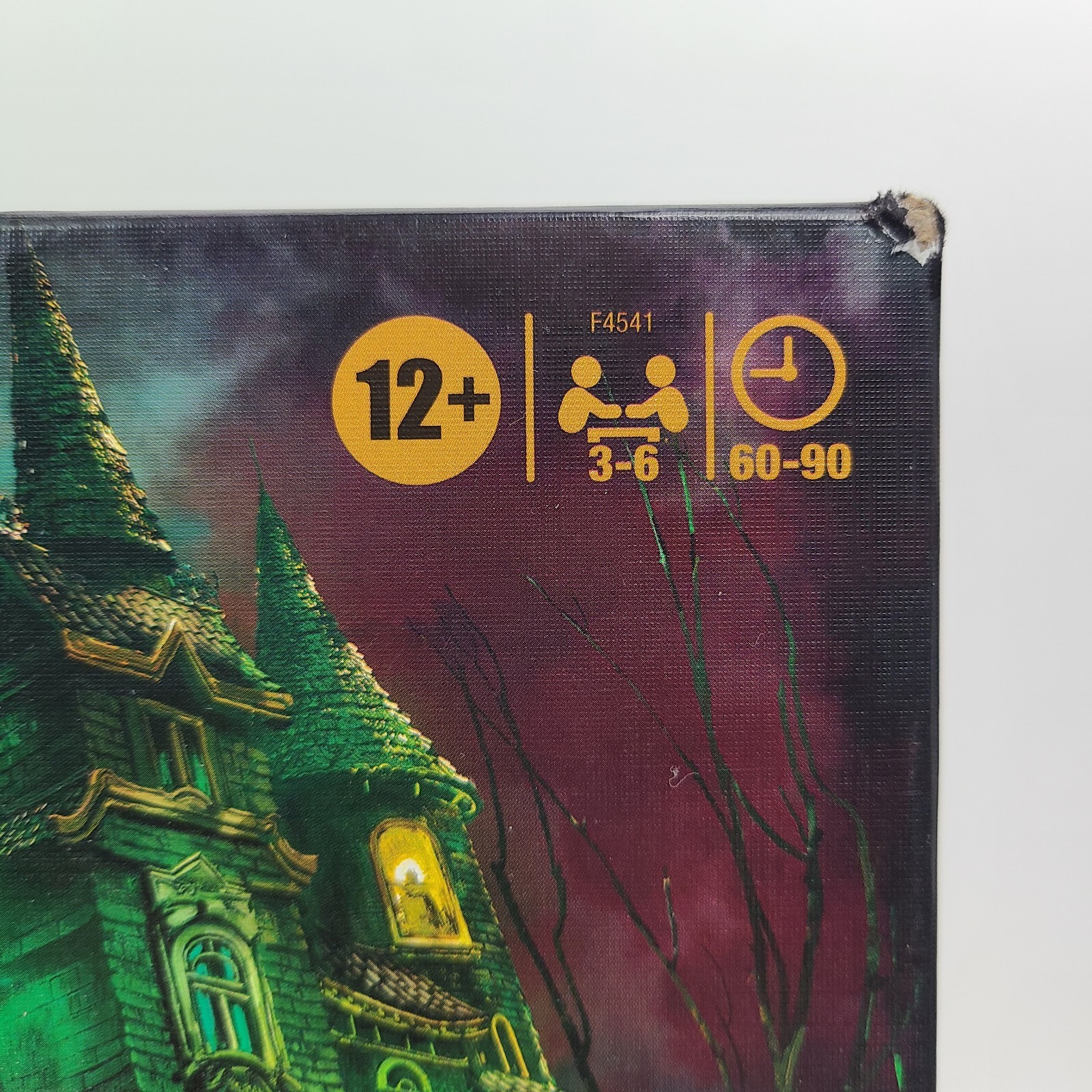 Avalon Hill Hasbro Gaming Betrayal at The House on The Hill 3rd Edition Open Box