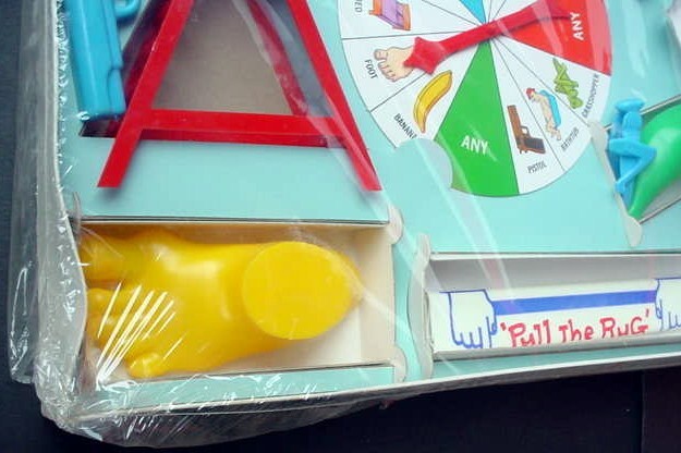 Vintage 1968 Schaper Pull the Rug Out Spinner Game COMPLETE RARE FACTORY SEALED!