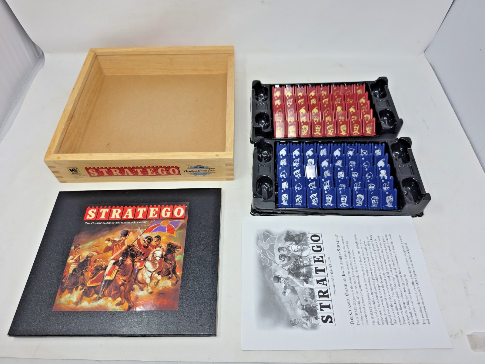 Stratego Nostalgia Series Wooden Box Board Game 2002 Milton Bradley – Complete