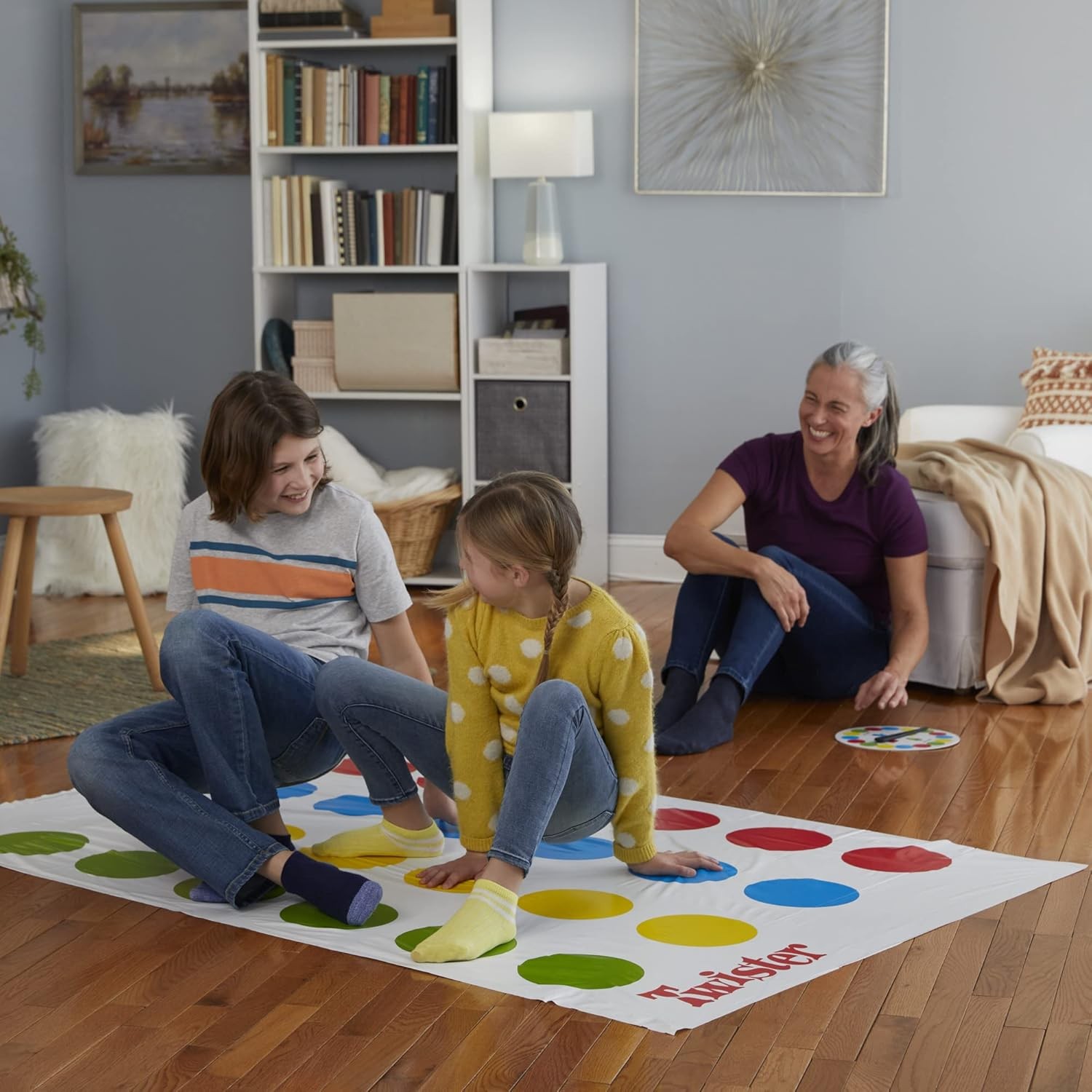 TWISTER CLASSIC PARTY GAME Active Indoor Outdoor Group Colorful Mat Challenges
