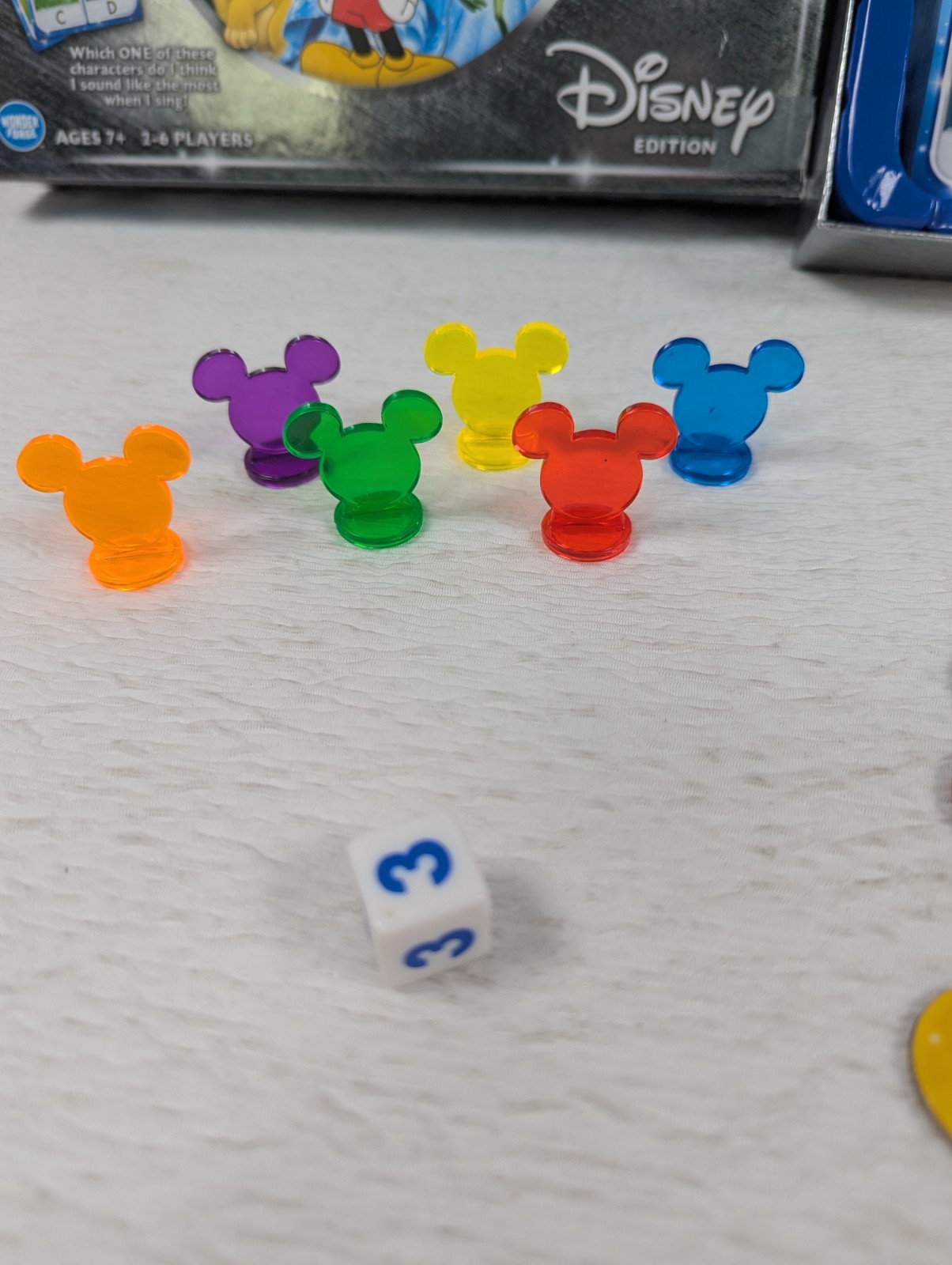 Pictopia Picture Trivia Disney Edition Board Game2-6 Players Age7+