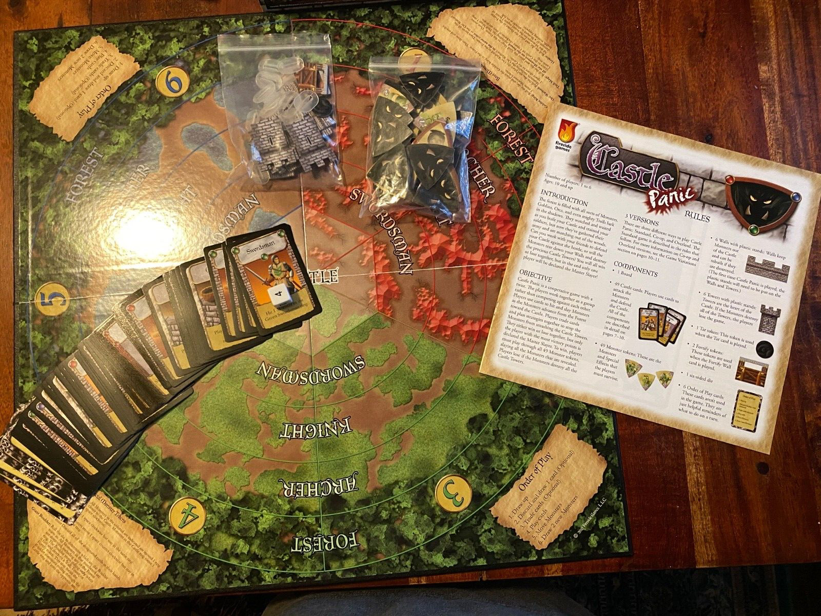 Castle Panic Board Game Fireside Games Cooperative Strategy Defense Game 100%