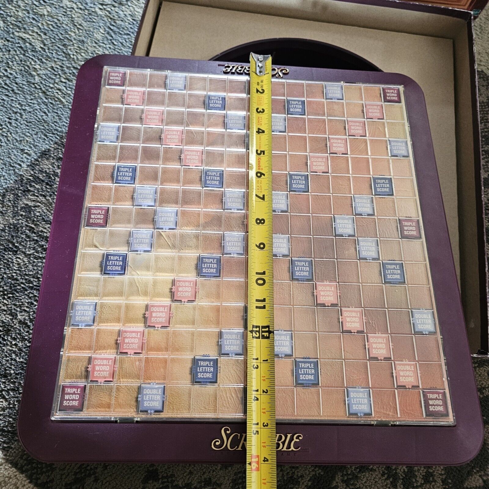 Scrabble Deluxe Collector’s Edition Turntable Crossword Rotating Milton Bradley