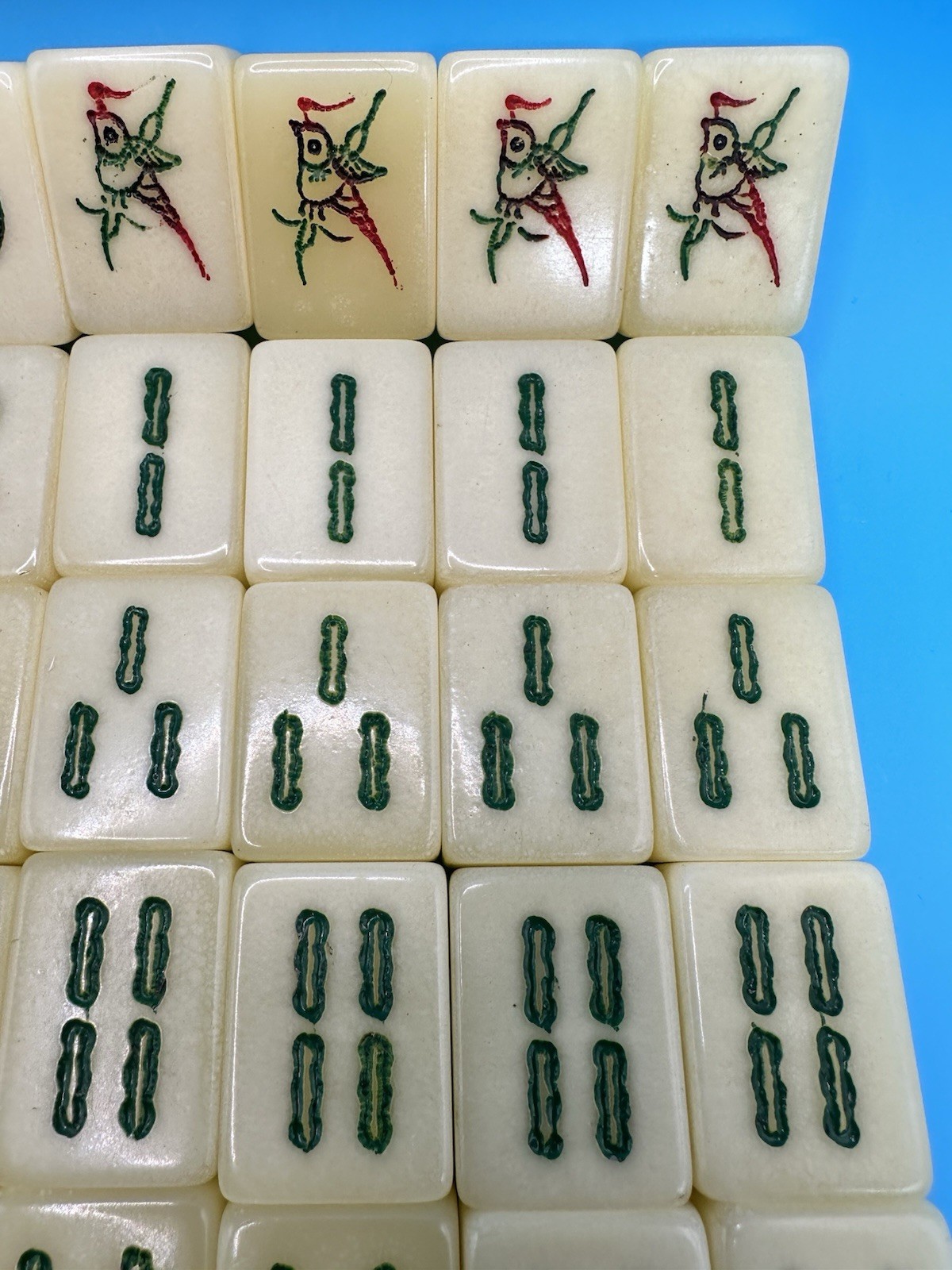 Vintage Premium/Deluxe Boxed Mahjong Tiles