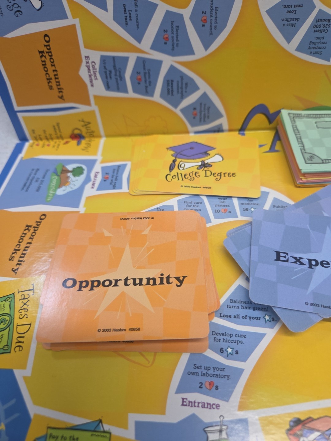 Careers The Classic Board Game of Fame Fortune & Happiness 2003 Family Fun