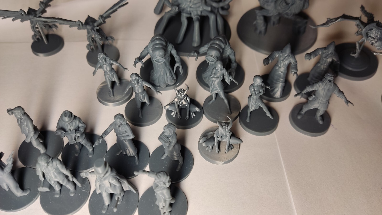 Monsters and Investigators for Mansions of madness 2nd edition. Conversion kit.