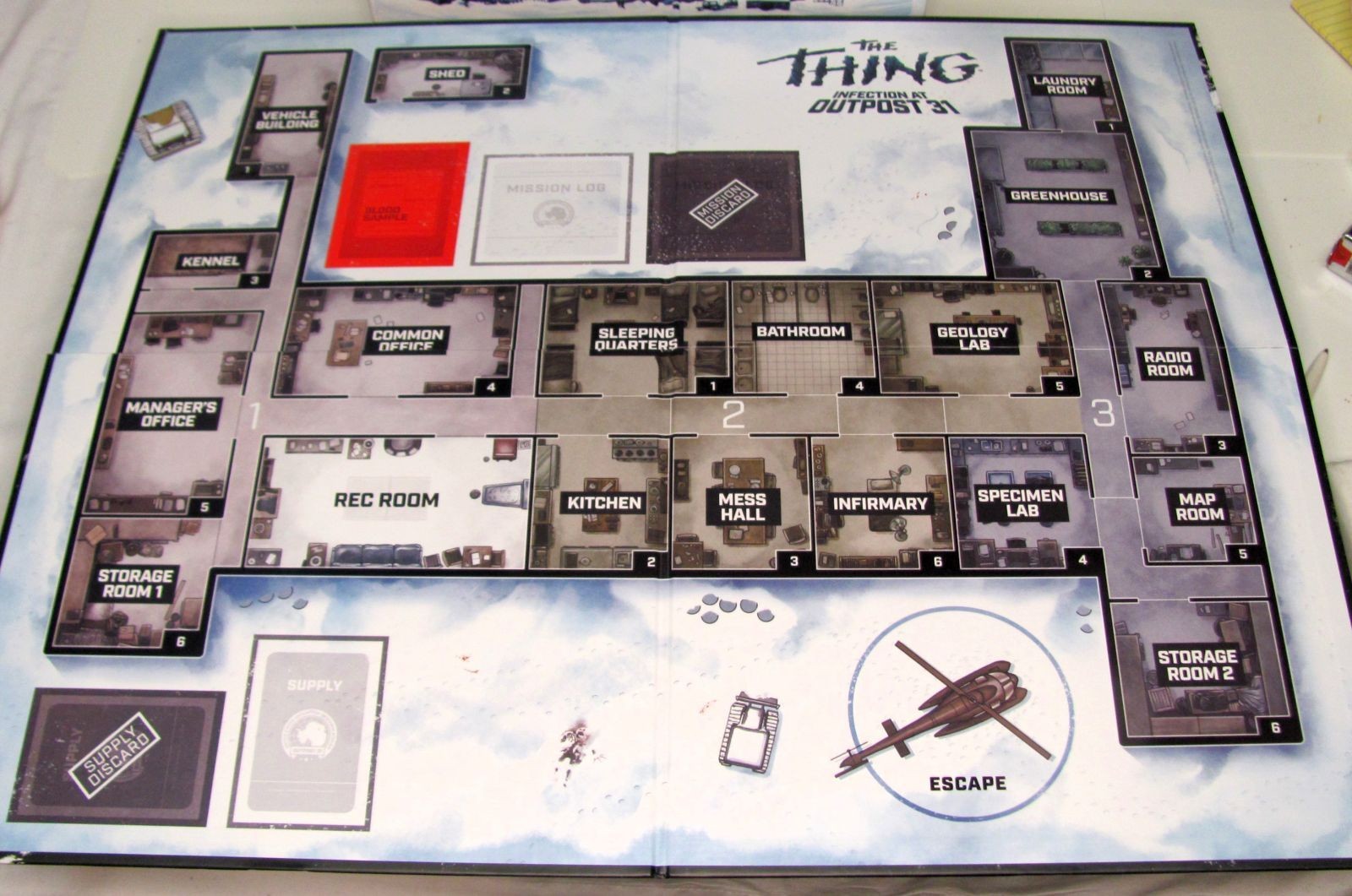 The Thing Infection At Outpost 31 Board Game COMPLETE Pre-Owned Excellent Cond’n