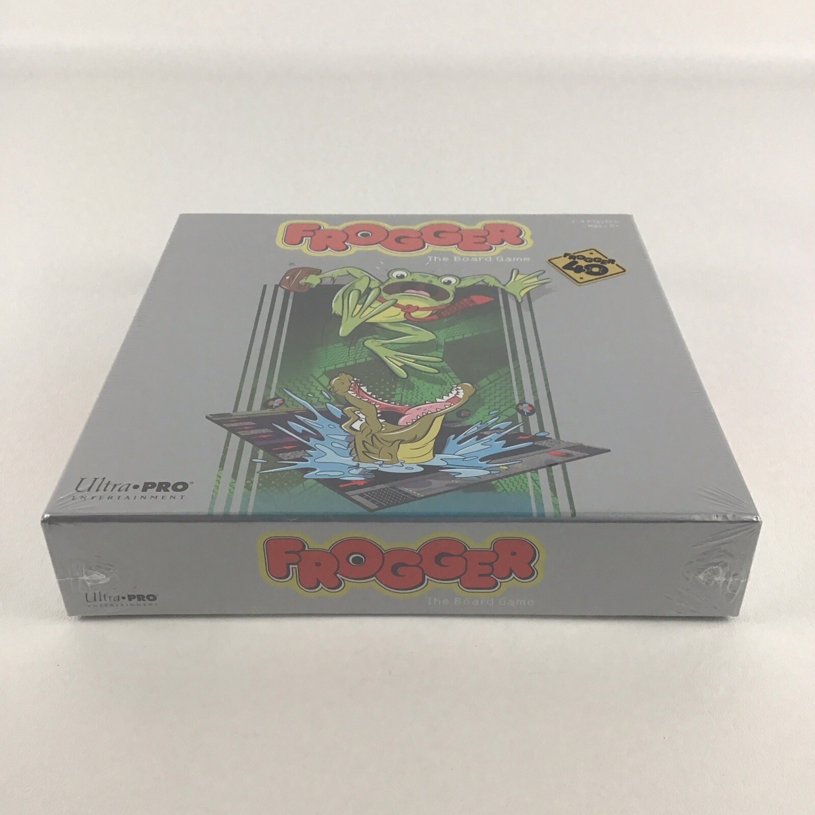 Frogger The Board Game 2021 Ulti Pro Entertainment Classic Video Arcade Remake