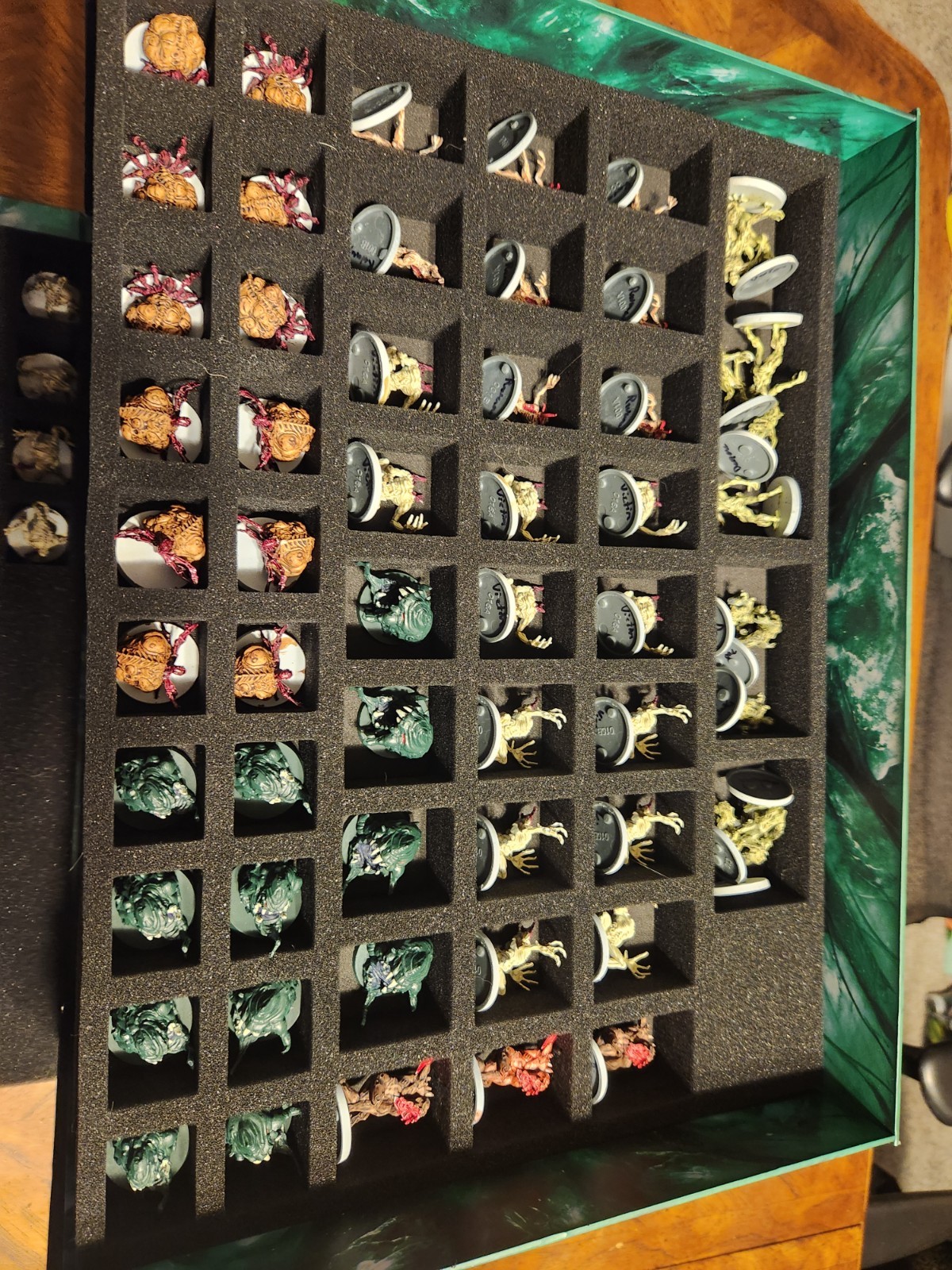 Deep Madness, 5 expansions, 2 miniature packs Profundum and Monstrum boxes