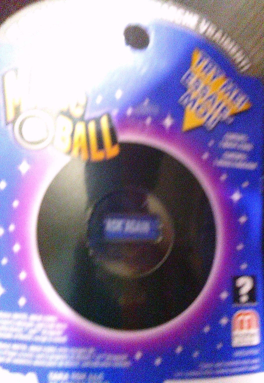 NEW travel size mini Micro MAGIC 8 BALL game actually works