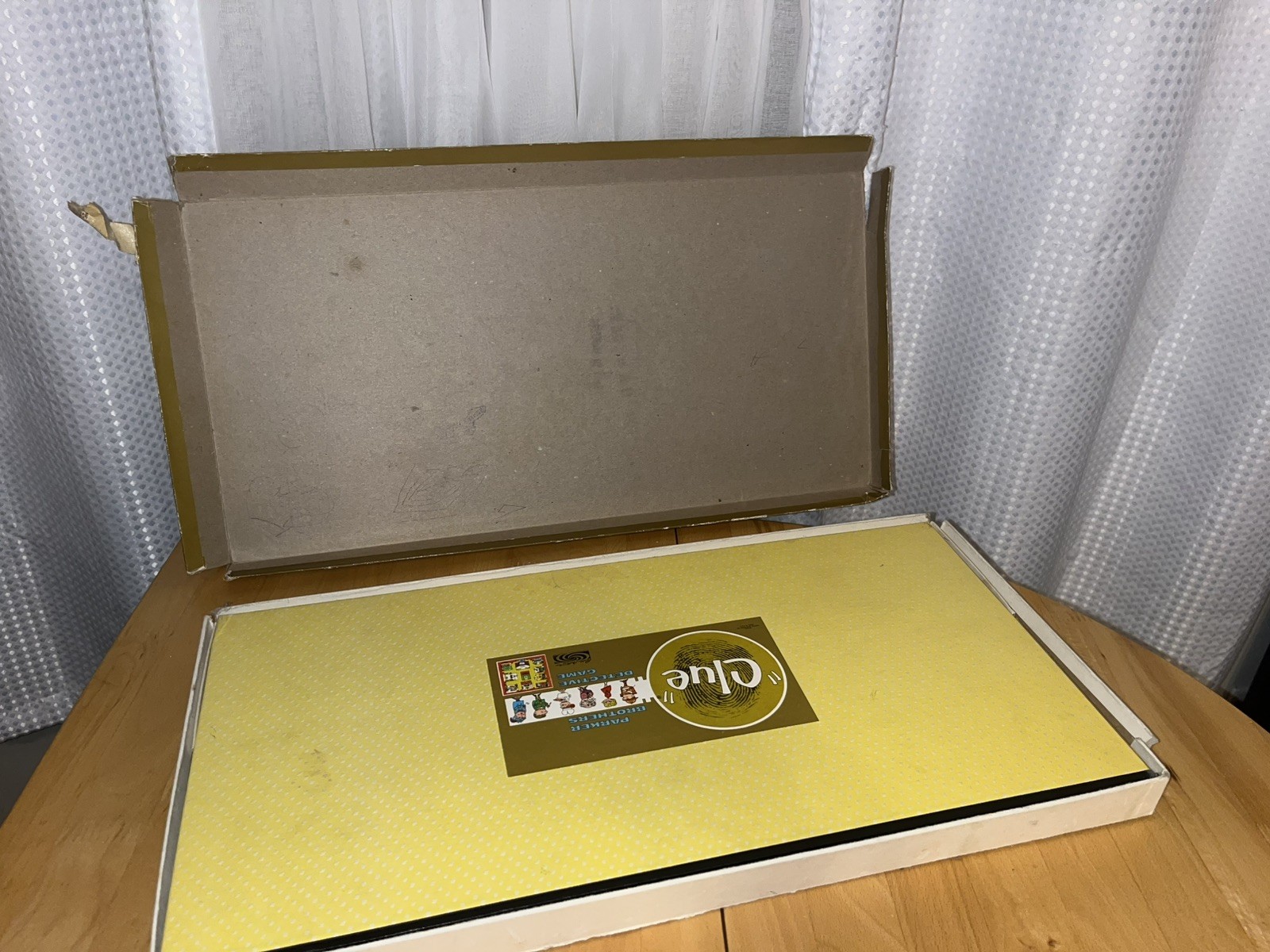 Vintage 1960 Parker Brothers CLUE Mystery Detective Complete Board Game