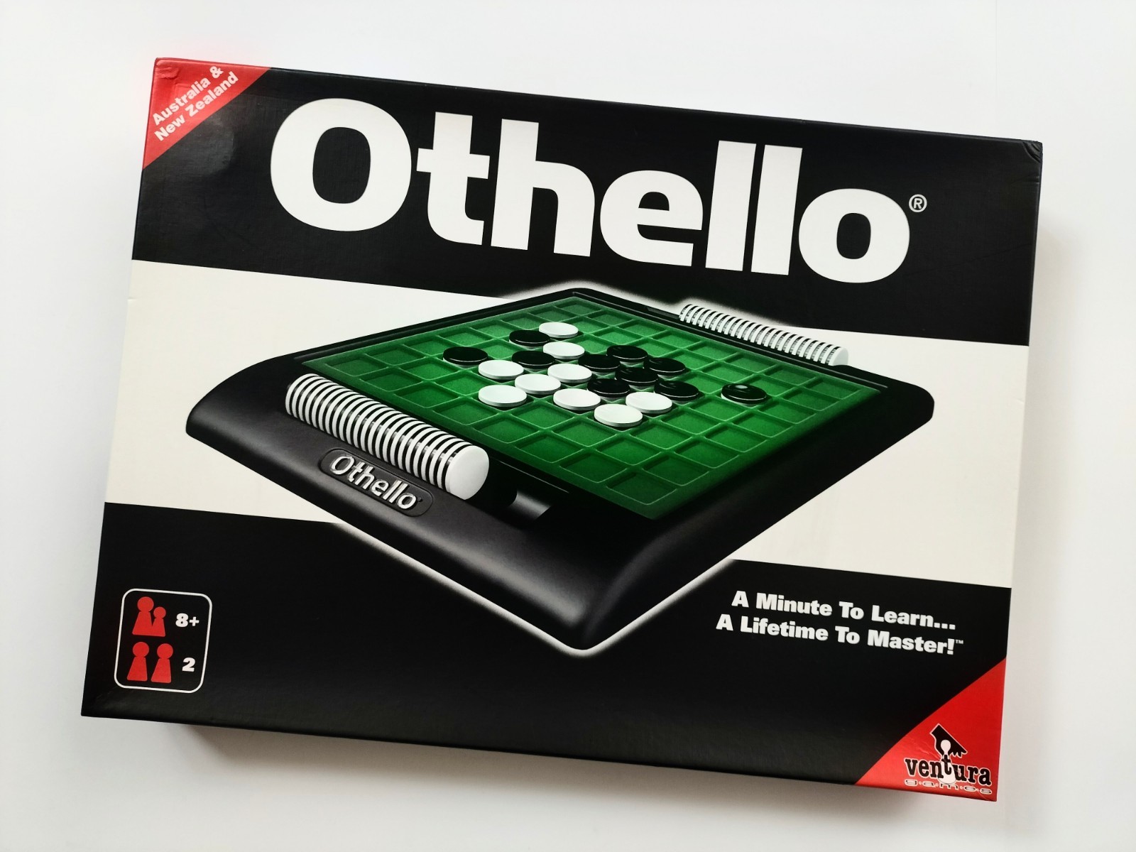 Othello Ventura Games Classic Australia & New Zealand Game 2 players LIKE NEW