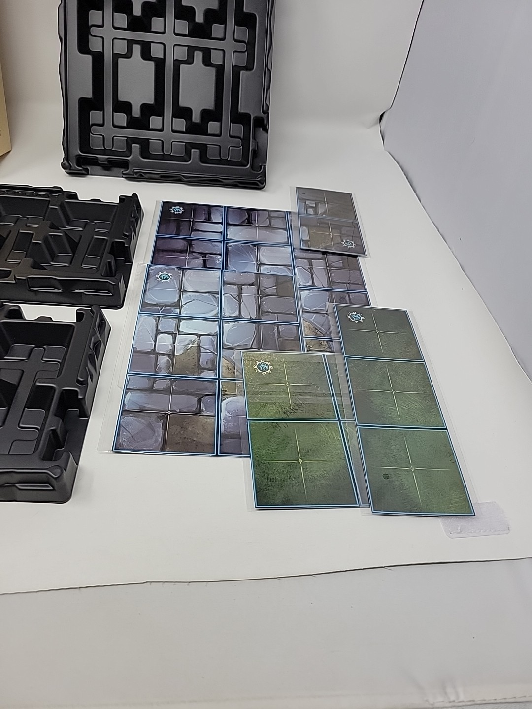 Creative Games Board Game Player Trayz Free US Shipping See Store!