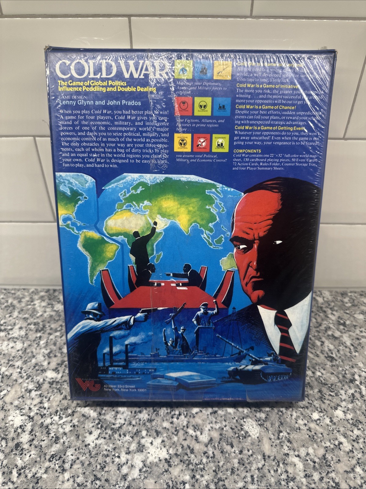 VG Victory Games 1984 : COLD WAR game – Game of Global Politics (SEALED)