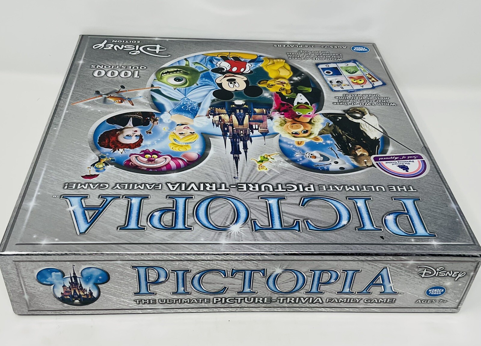Pictopia Disney Edition Board Game Picture Trivia Family Ages 7+ 2-6 Players NIB