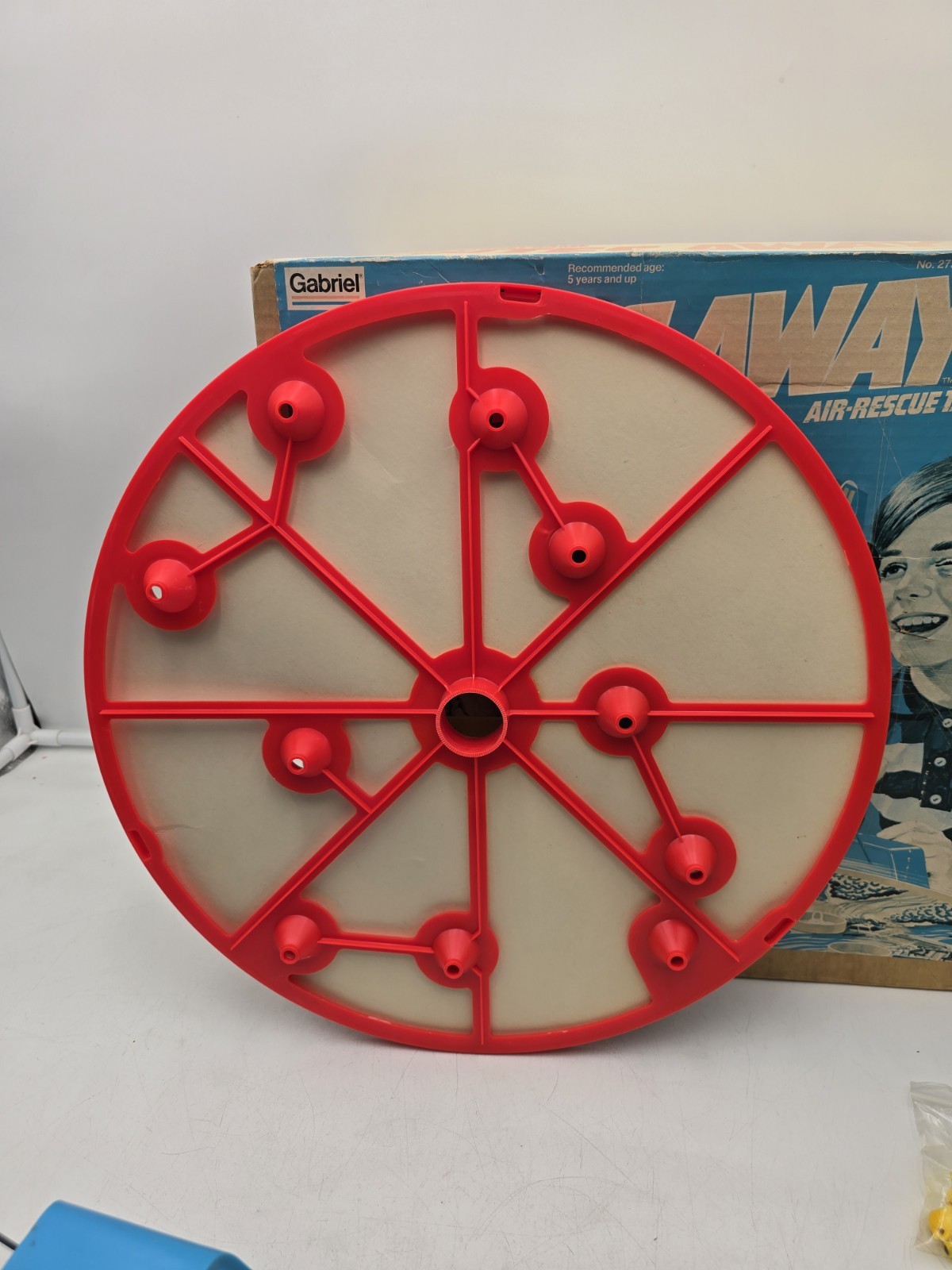 Vintage Gabriel Chutes Away Air-Rescue Target Game 1977 Box Parts Repair Read!