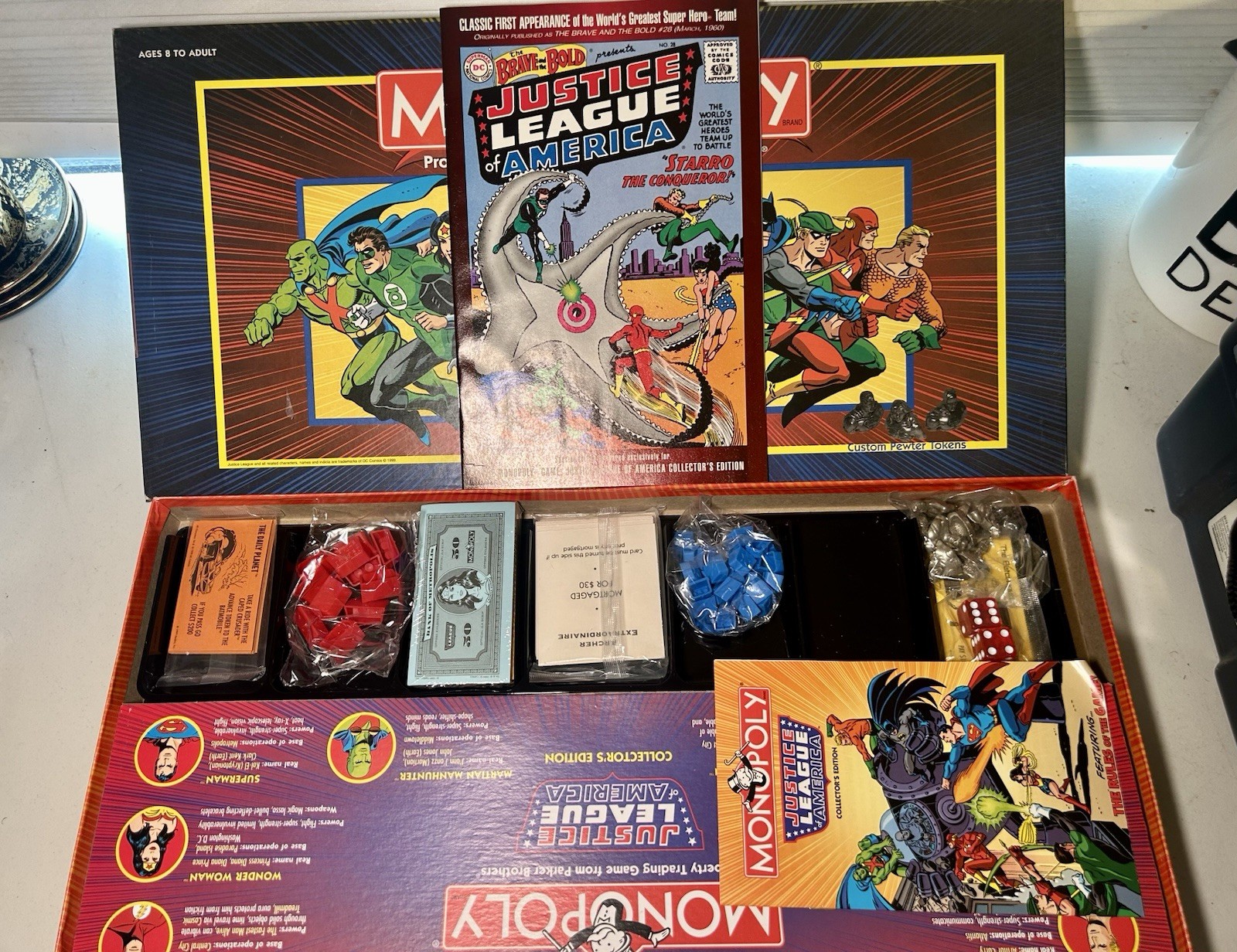 1999 Monopoly Justice League of America Board Game + Comic Book a New In box