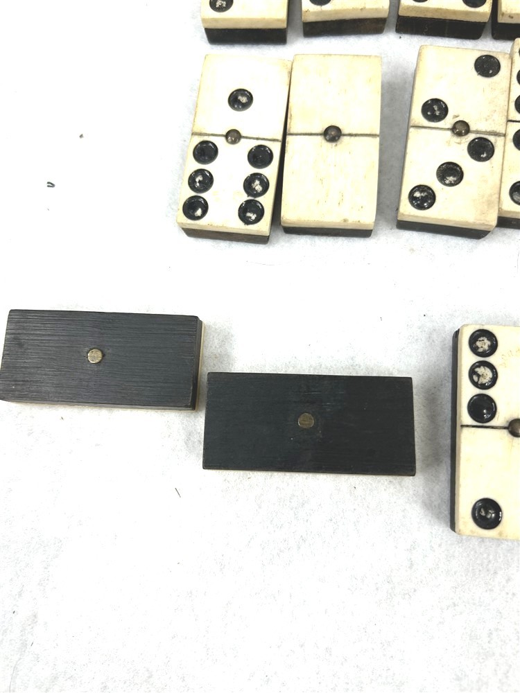 antique dominoes 27 & dice box Civil War Era hand made original period 1800