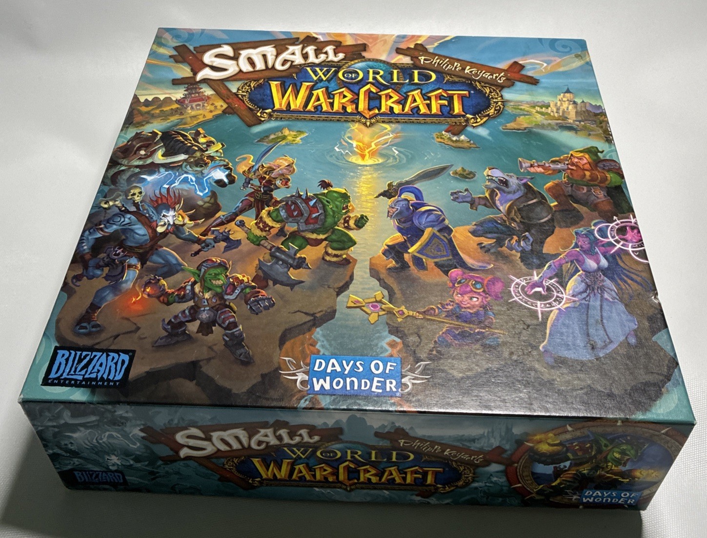 Small World of Warcraft Board Game Days of Wonder Blizzard 2-5 Players Complete